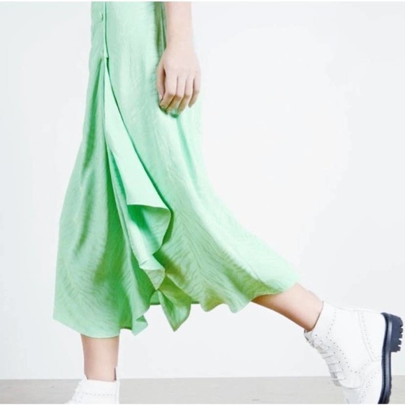 Ted Baker LULWRTH Button Front Skirt with Split - Picture 1 of 12